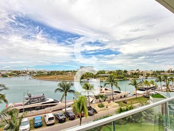Departamento en Venta en Cancún en SLS Marina Beach Puerto Cancún con Terraza