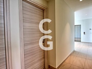 Departamento en Venta en Cancún en SLS Marina Beach Puerto Cancún con Terraza