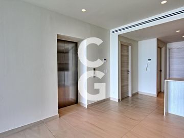 Departamento en Venta en Cancún en SLS Marina Beach Puerto Cancún con Terraza