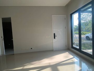 Rumah 2 Lantai Bagus Siap Huni di Discovery Amore Bintaro Sektor 9