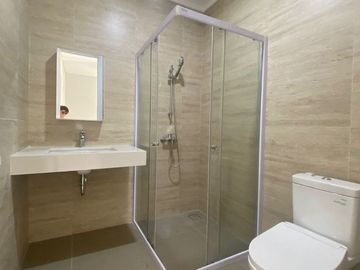 Rumah 2 Lantai Bagus Siap Huni di Discovery Amore Bintaro Sektor 9