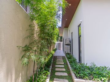 Vibrant Modern Tropical House and Lot for Sale in Manila Southwoods Residential Estates