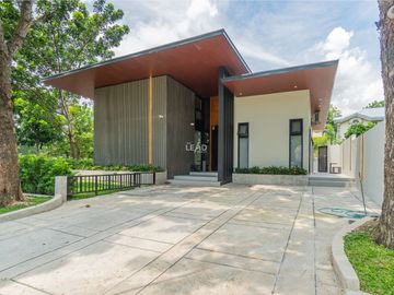 Vibrant Modern Tropical House and Lot for Sale in Manila Southwoods Residential Estates