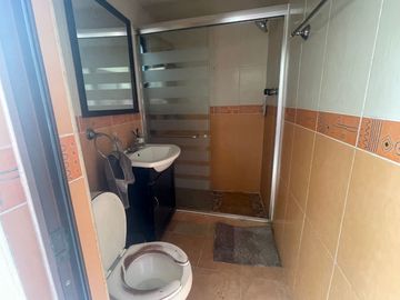 Casa en Venta, Ampl. Cd. Lago, Nezahualcóyotl, Edo. de Méx.