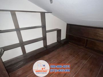 CASA DE 6 DORMITORIOS en venta, Sector Totoracocha C1070