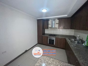 CASA DE 6 DORMITORIOS en venta, Sector Totoracocha C1070