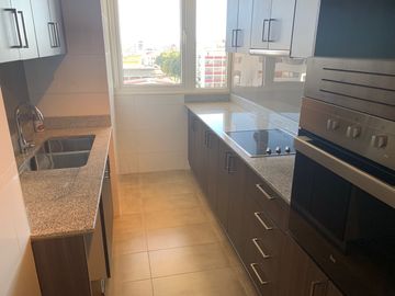 Excelente departamento central en venta