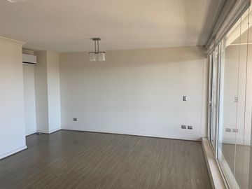 Excelente departamento central en venta