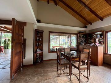 Casa de lujo en venta en Carigán