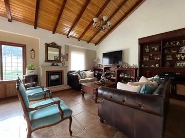 Casa de lujo en venta en Carigán
