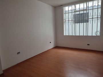 CASA EN VENTA SECTOR UNION NACIONAL