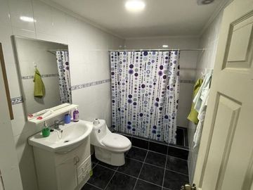 VENDE HERMOSA Y AMPLIA CASA (TALCA)