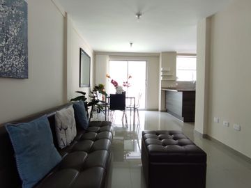 CALDERÓN VENDO CASAS VIP A ESTRENAR
