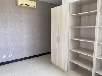 2 Bedroom The Residences at Greenbelt San Lorenzo Tower | Makati Condo for Sale | Property ID: RC030