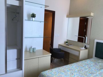 Disewakan Apartemen Capitol Park Salemba Jakarta Pusat 2 BR Emerald Tower