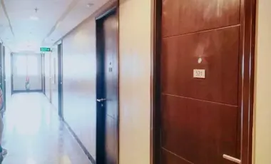 Ayala Condo studio fully furnished for sale in Muntinlupa
