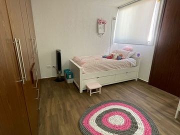 CASA EN VENTA PARQUE NUEVO LEÓN LOMAS DE ANGELÓPOLIS, CERCA DE PLAZAS COMERCIALES SUPERMERCADOS Y ESCUELAS, A UNOS METROS DE NUEVO CHEDRAUI SELECT