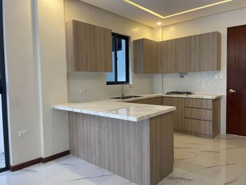 2-Storey Four Bedroom Brand New House and Lot for SALE in Angeles City near SM Telebastagan