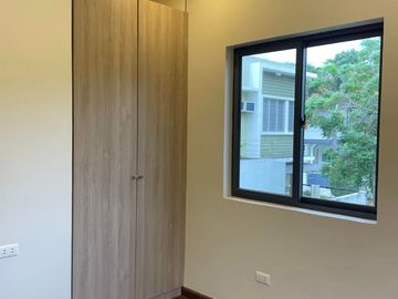 2-Storey Four Bedroom Brand New House and Lot for SALE in Angeles City near SM Telebastagan