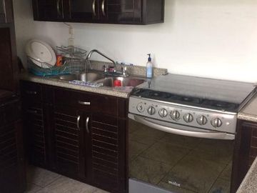 VENTA DE CASA E3N AV DE LA HACIENDA TARIMORO # 42, COL. LOMA DE LA HACIENDA, ATIZAPAN DE ZARAGOZA