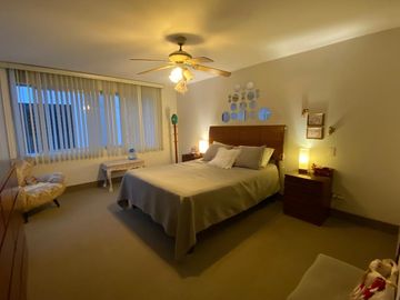 VENTA DE LINDA CASA EN LA AURORA