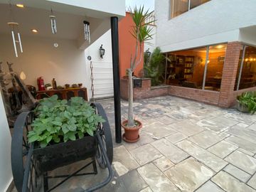 VENTA DE LINDA CASA EN LA AURORA