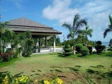 BEACHFRONT SUBDIVISION 1 BEDROOM VILLA IN DANAO CITY CEBU
