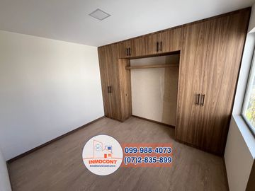 MODERNO PROYECTO VIP DE VENTA, Sector Molipamba C1301