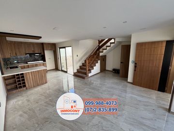 MODERNO PROYECTO VIP DE VENTA, Sector Molipamba C1301