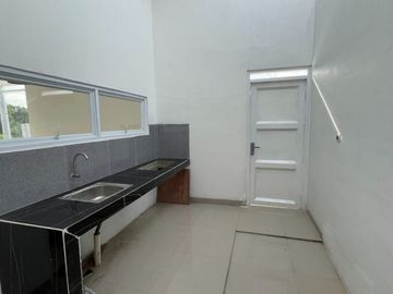 Rumah Siap Huni Cigelam Purwakarta degnan disain tropical modern