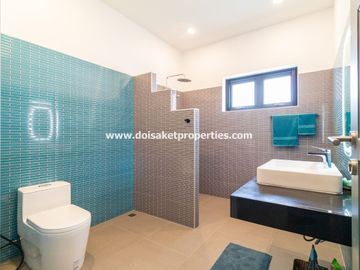 (HS363-04) Beautiful 4-Bedroom Modern Home with Great Mountain Views for Sale in Pa Pong, Doi Saket