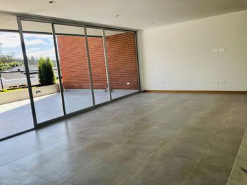 VENTA DEPARTAMENTO POR ESTRENAR CUMBAYA