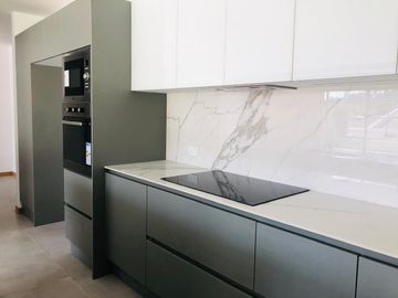 VENTA DEPARTAMENTO POR ESTRENAR CUMBAYA