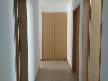 VENTA DEPARTAMENTO POR ESTRENAR CUMBAYA