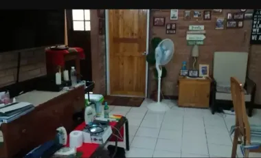 Mix-Use Residential House with office, 3 floors 7 bedrooms, 3 BR