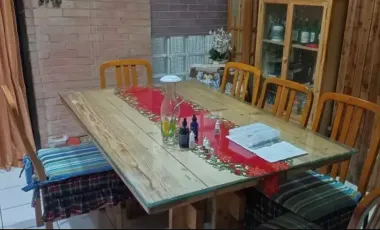 Mix-Use Residential House with office, 3 floors 7 bedrooms, 3 BR