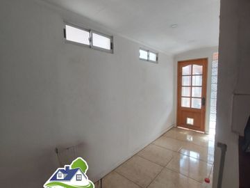 ESTANCIA LIRAY ,COLINA,PISCINA