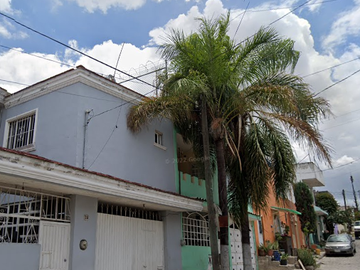CASA EN VENTA 3 RECAMARAS EN EL TAPATIO TLAQUEPAQUE JALISCO