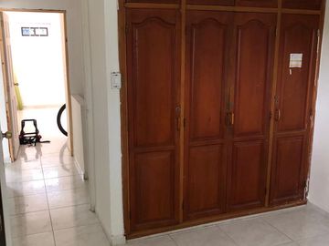 Casa de 2 pisos en Venta Barrio San Fernando