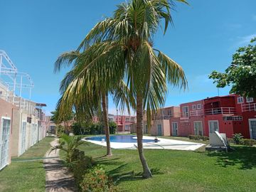 CASA EN VENTA EN FRACC A 20 MIN DE ACAPULCO DIAMANTE!!