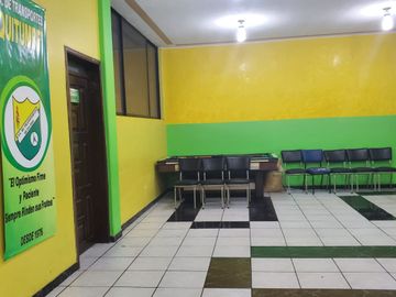 CASA COMERCIAL EN VENTA - SECTOR SOLANDA