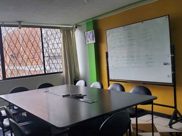 CASA COMERCIAL EN VENTA - SECTOR SOLANDA