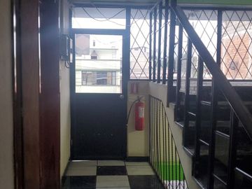 CASA COMERCIAL EN VENTA - SECTOR SOLANDA