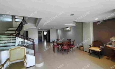 House and lot for sale in Cebu City, Gated in Banilad, Prime Location