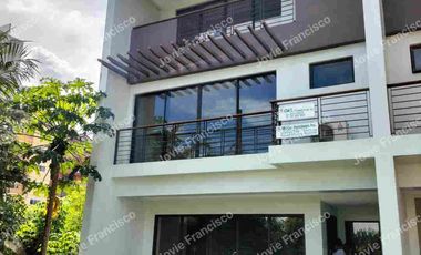 House and lot for sale in Cebu City, Gated in Banilad, Prime Location