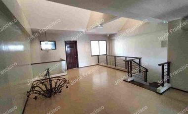 House and lot for sale in Cebu City, Gated in Banilad, Prime Location