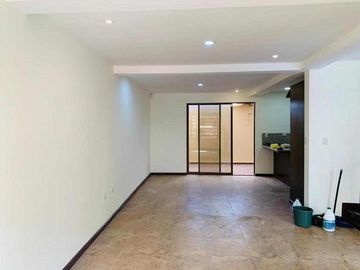 Casa De venta en Cuenca Av, del Migrante