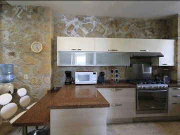 Casa en Venta Tequesquitengo, Jojutla Morelos