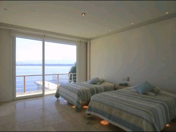 Casa en Venta Tequesquitengo, Jojutla Morelos
