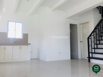 4 bedrooms House and Lot in Sto Tomas Batangas